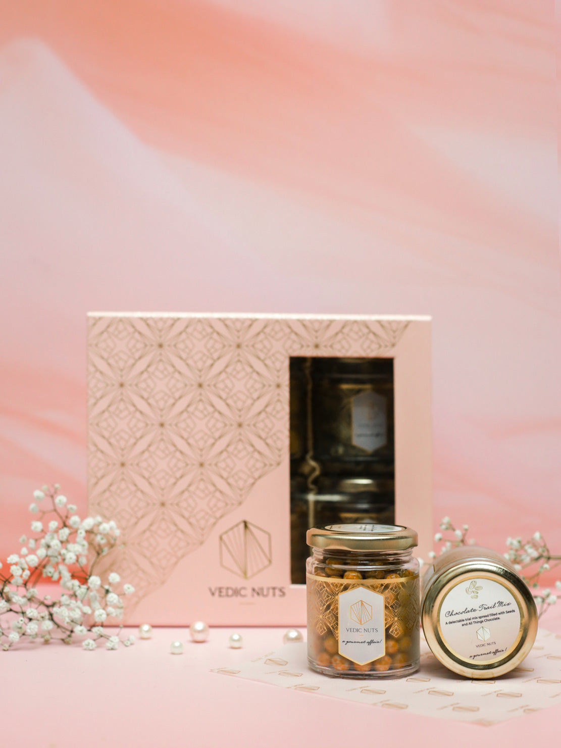 Pastel Indulgence Hamper (Set of 6 Jars: 100gms each)