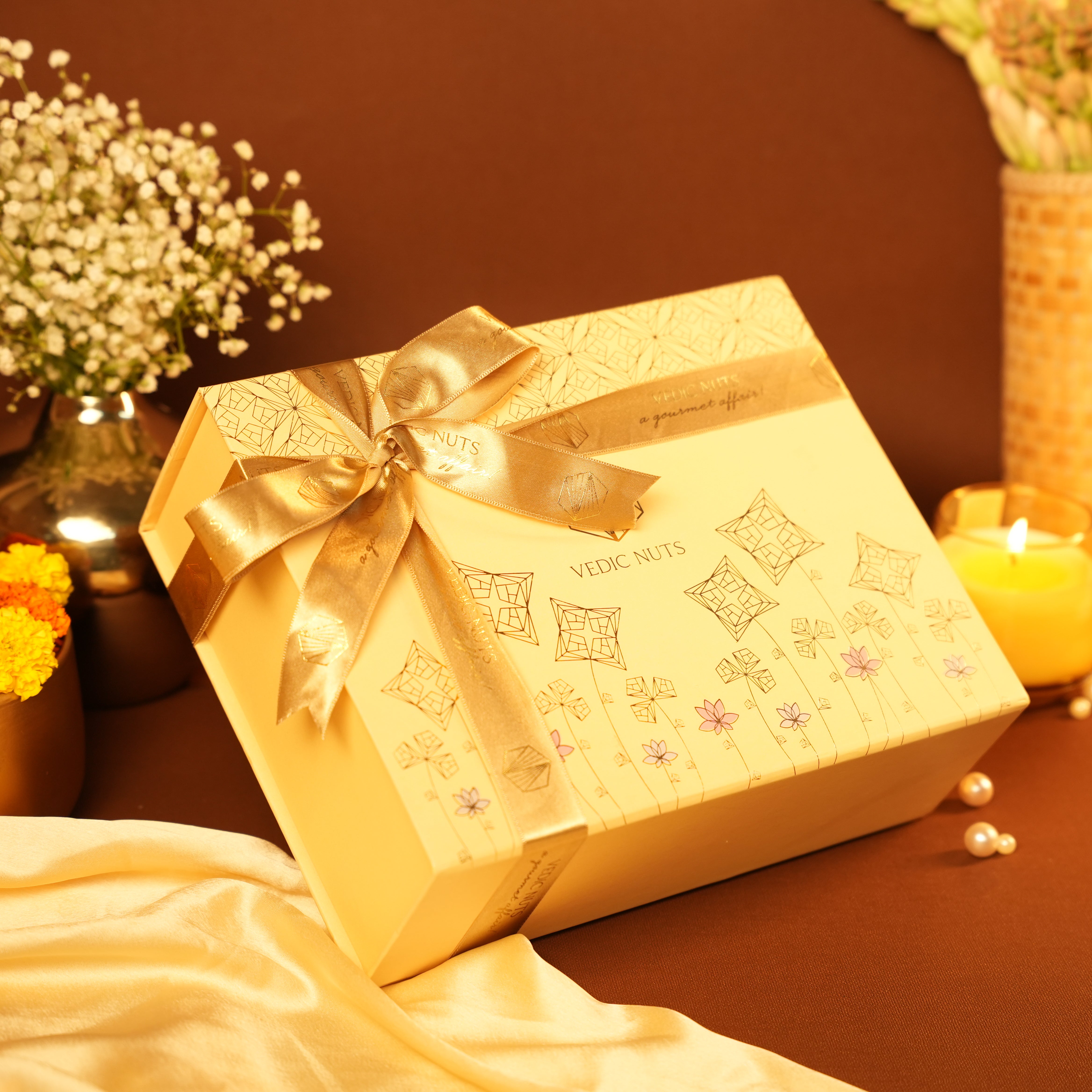 The Floral Collection (Set of 6 jars: 100gms each) Plain dry fruits