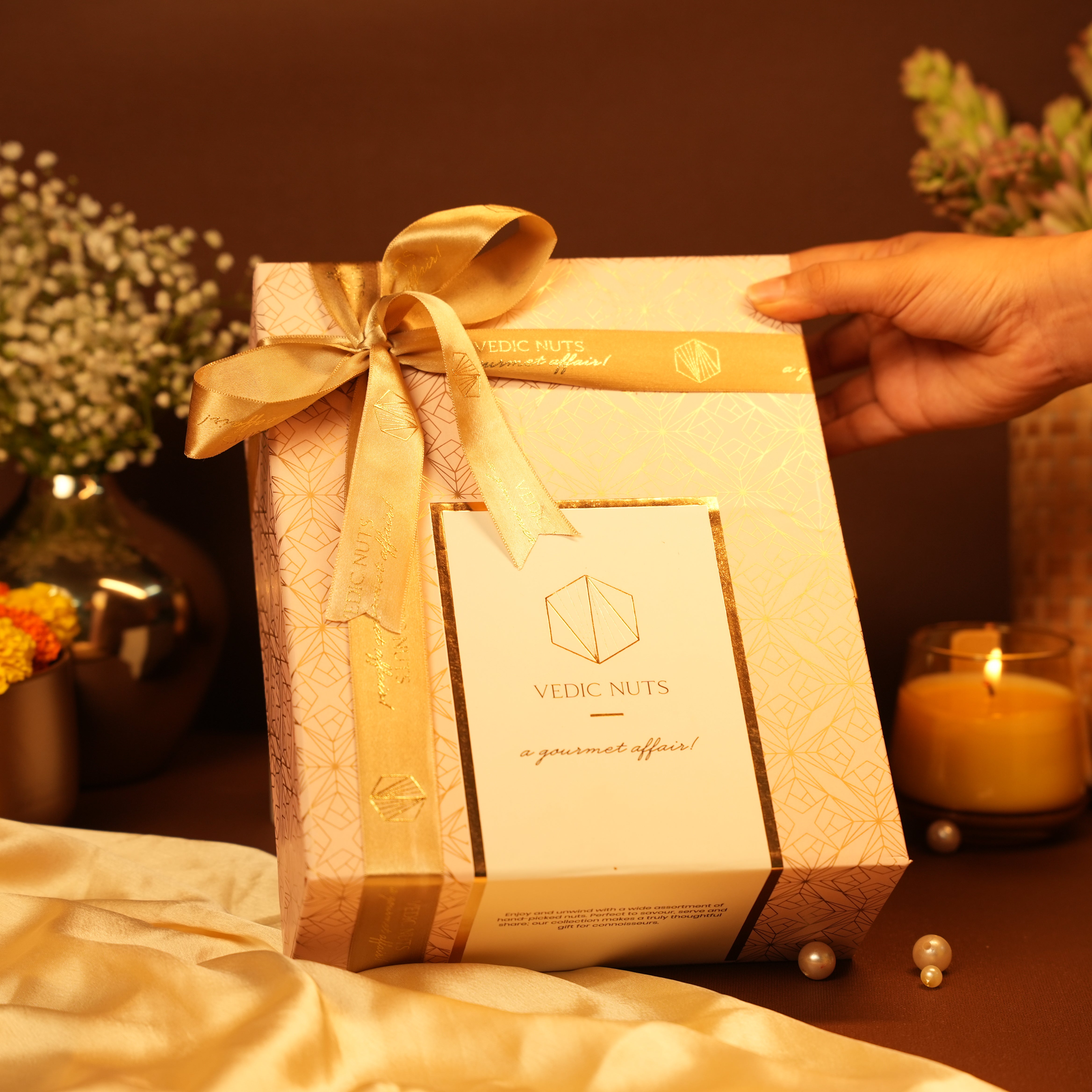 Luxury Hamper (Set of 6 Jars: 100gms each)