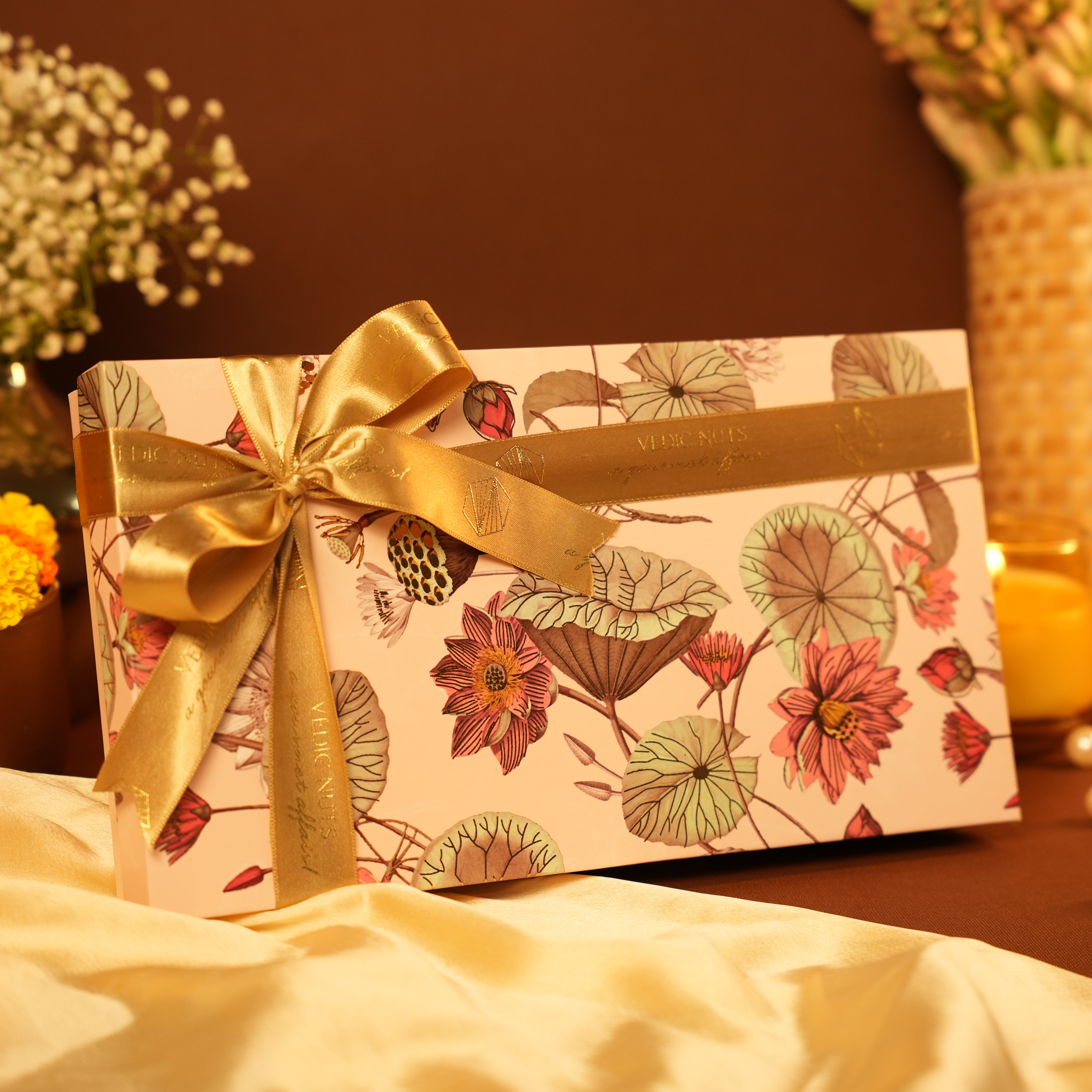 The Festive Assortments Box: Set of 18