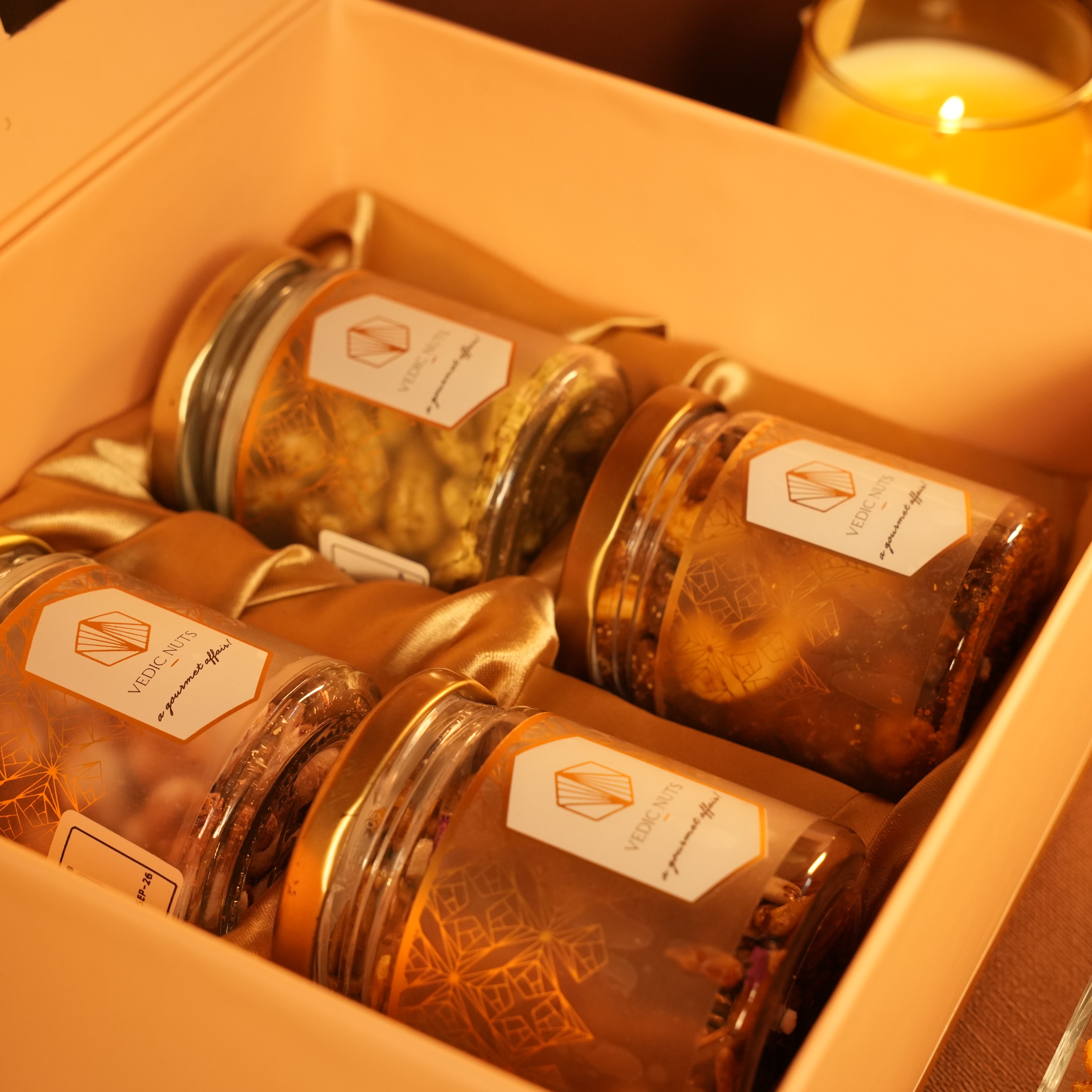 Pastel Indulgence Hamper (Set of 4: 100gms each)