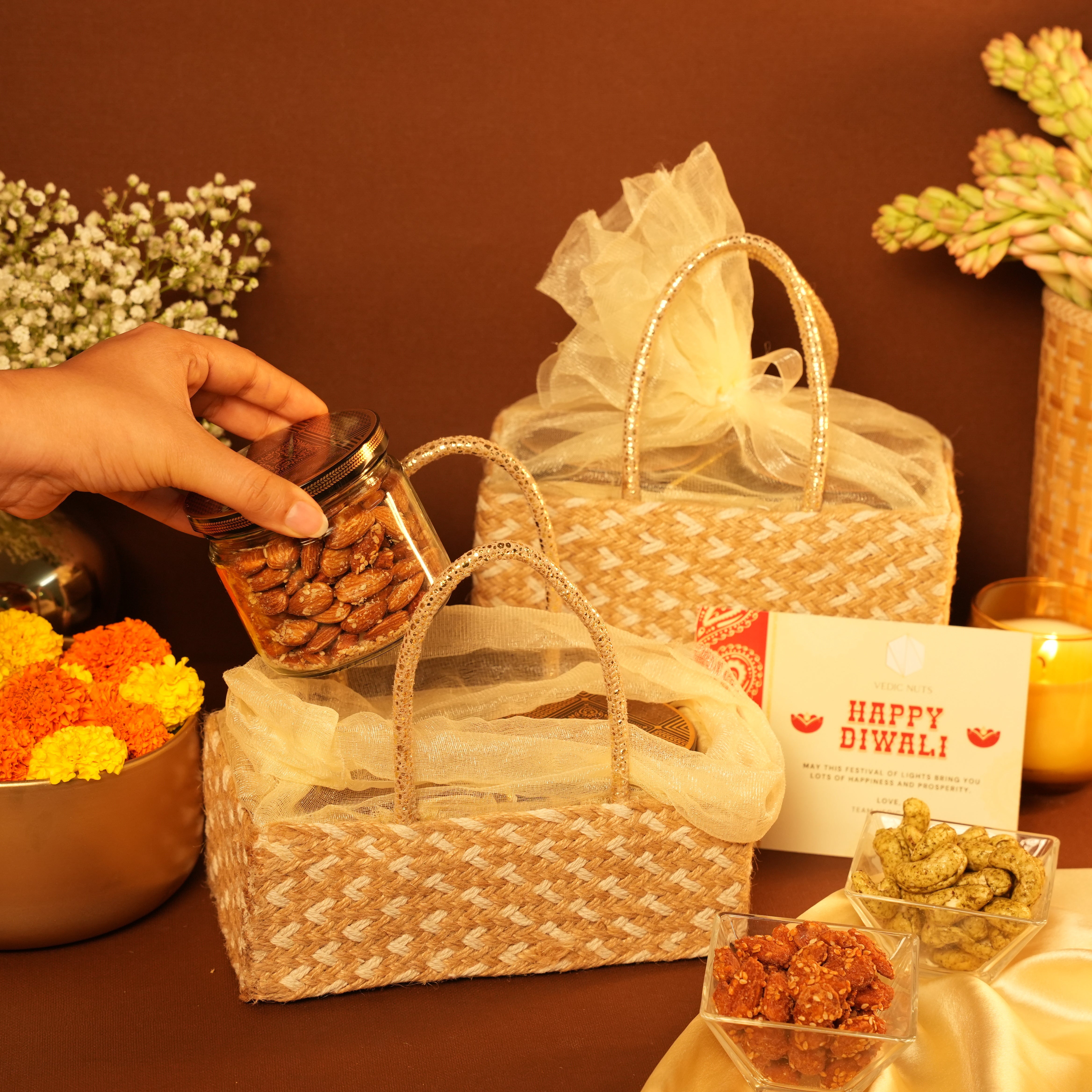 The Nutty Tote: Mini box
