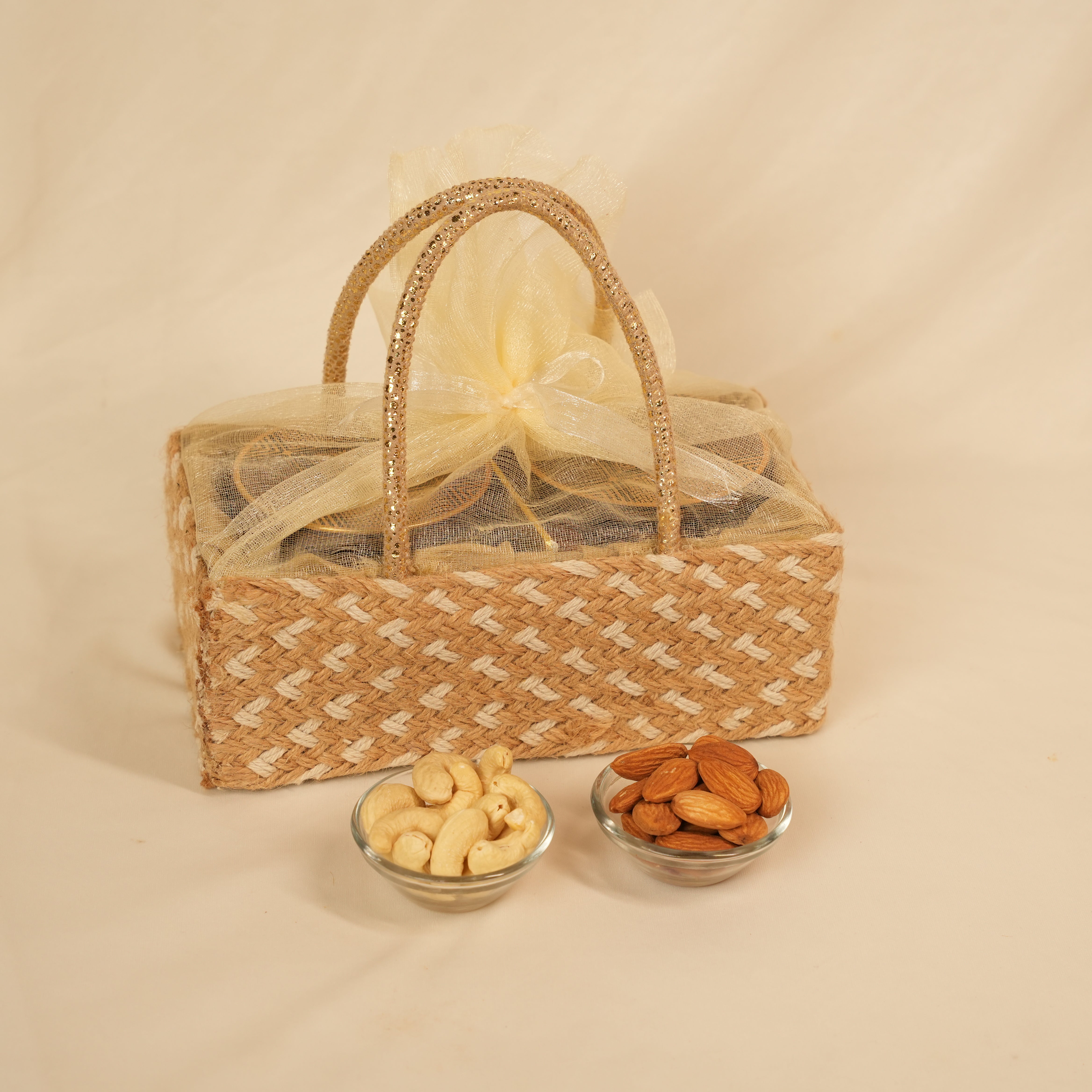 The Nutty Tote: Mini box