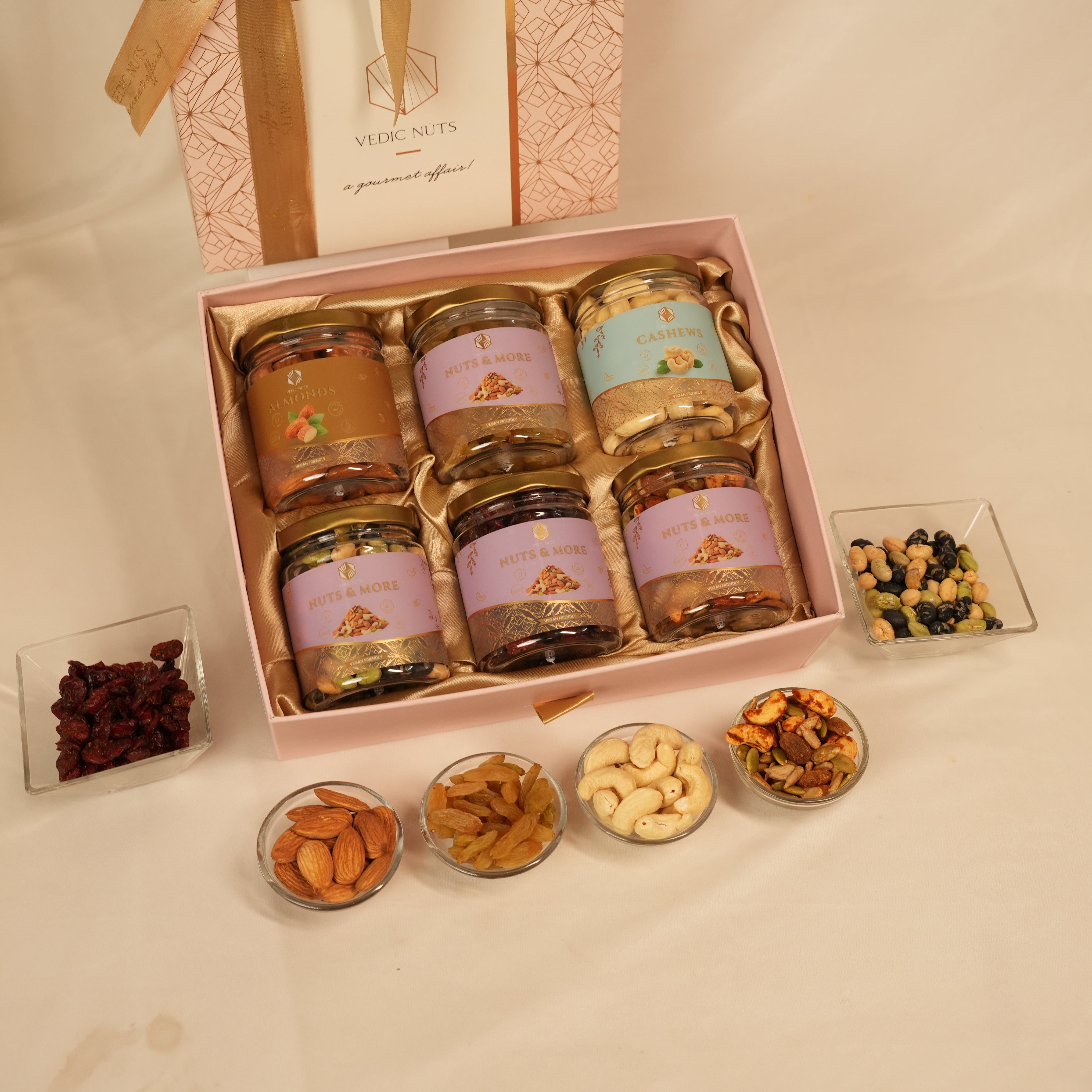 Luxury Hamper : Plain Dry Fruits