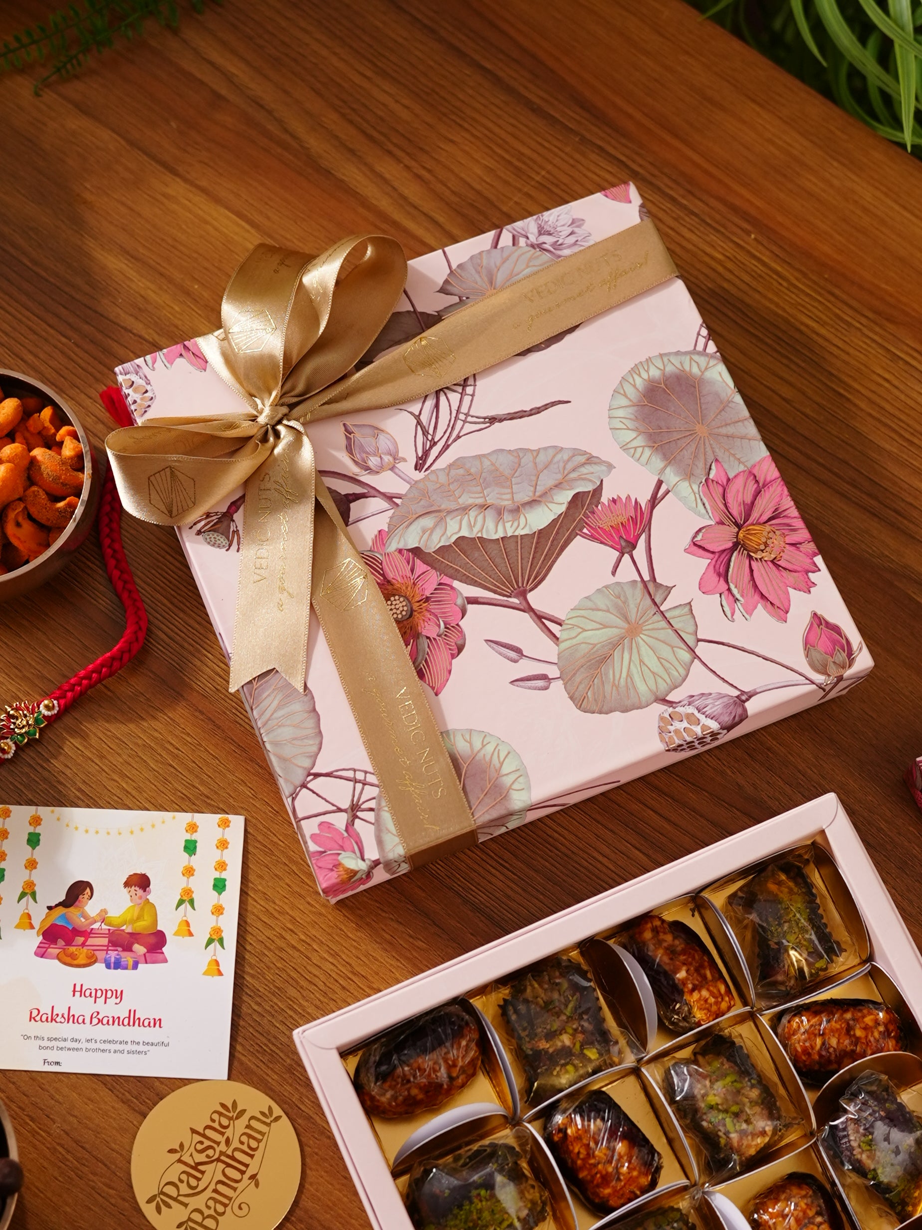 Floral Rakhi Box: Set of 16