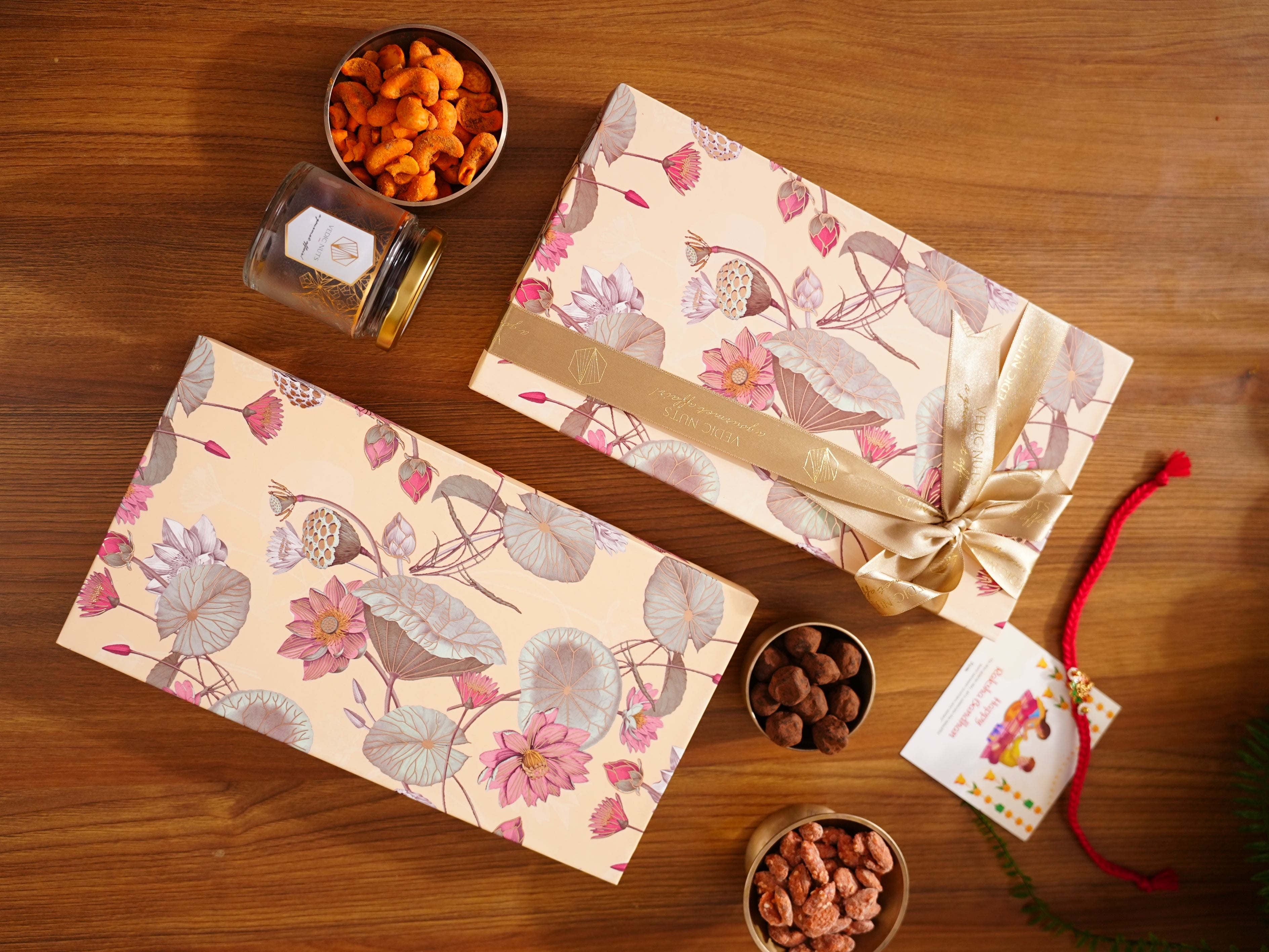 Mixed Sweets Box: Set of 18