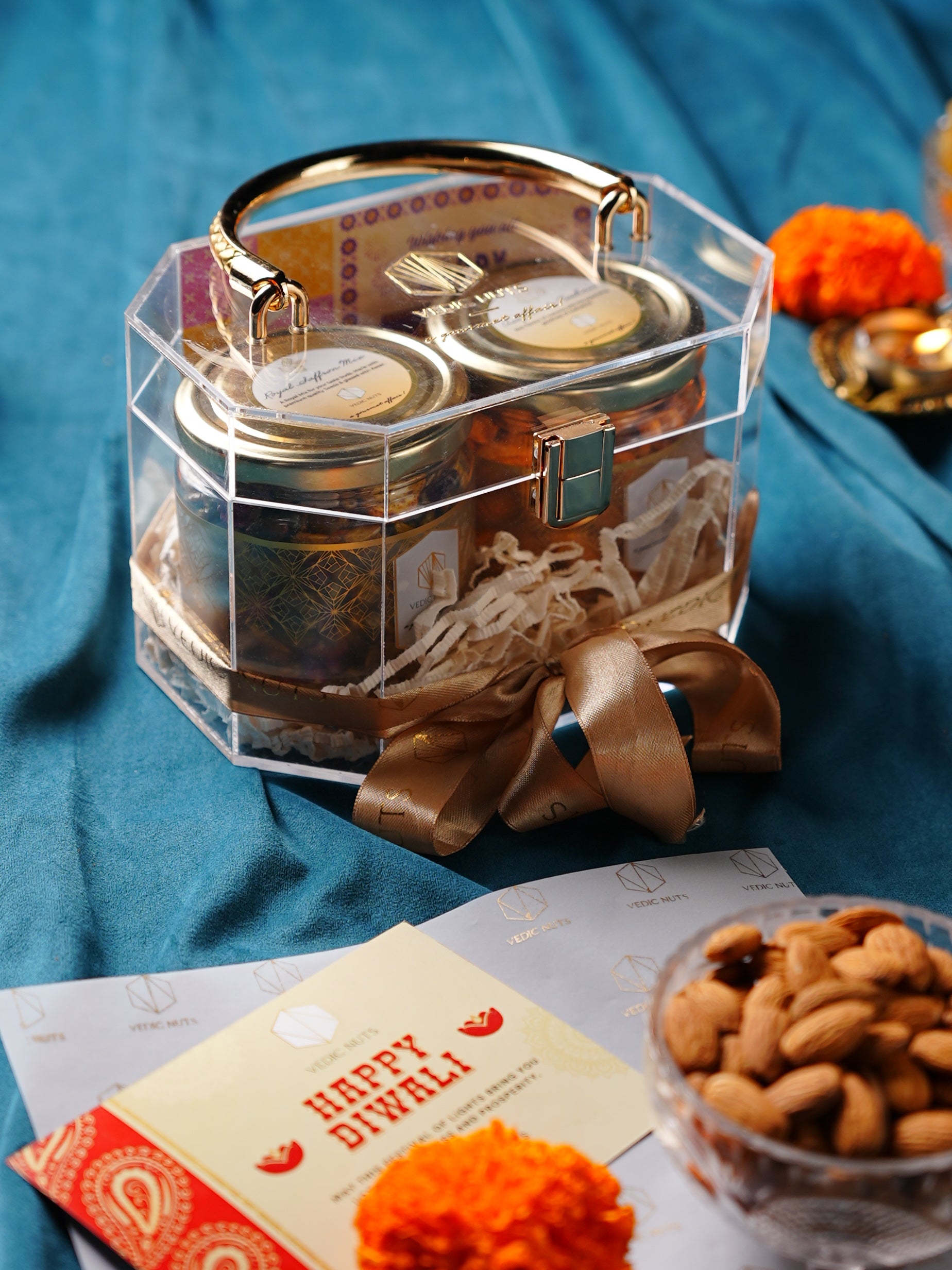 ✨ Golden Glow Hamper