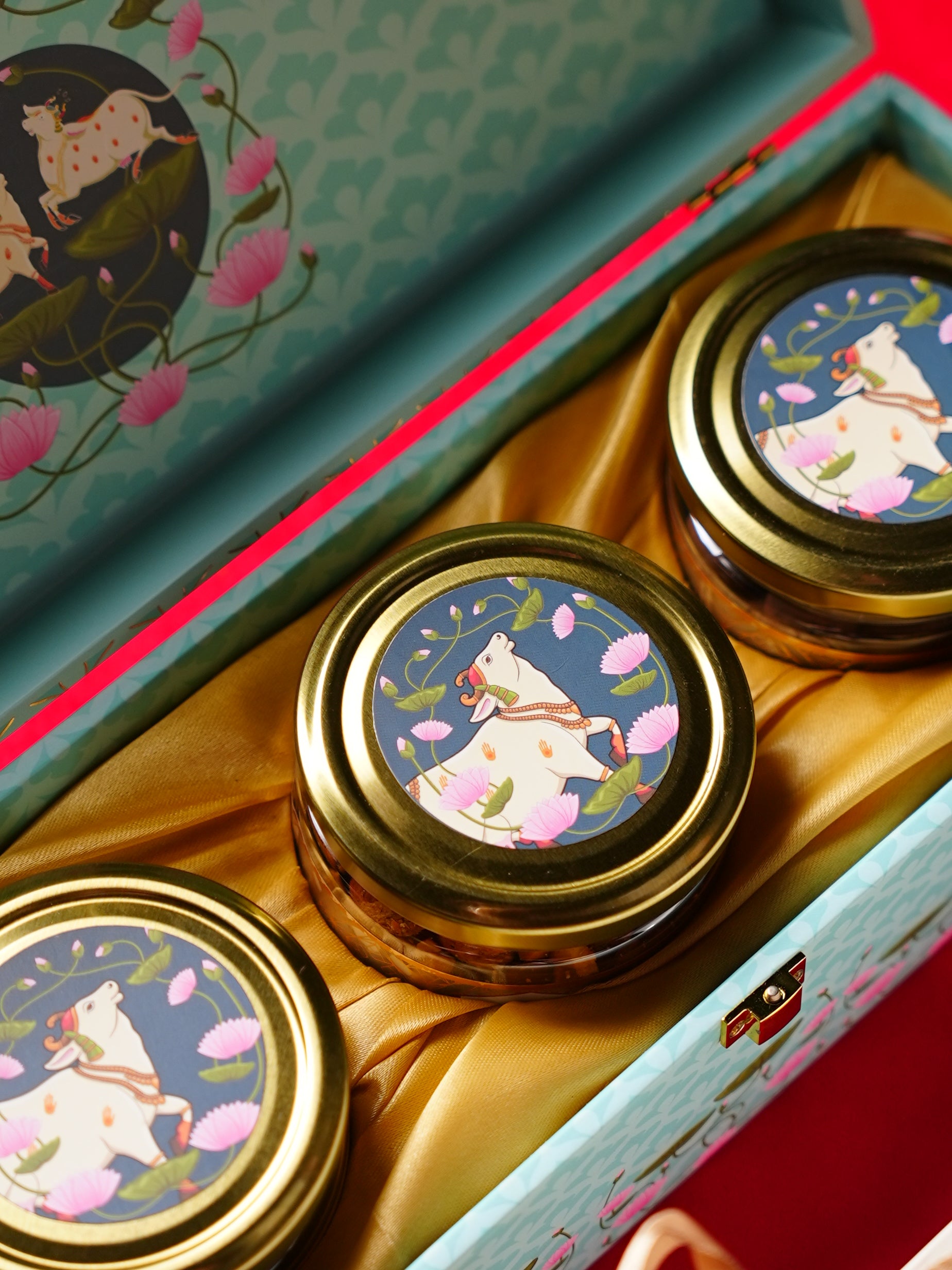 MDF Royal Diwali Hamper