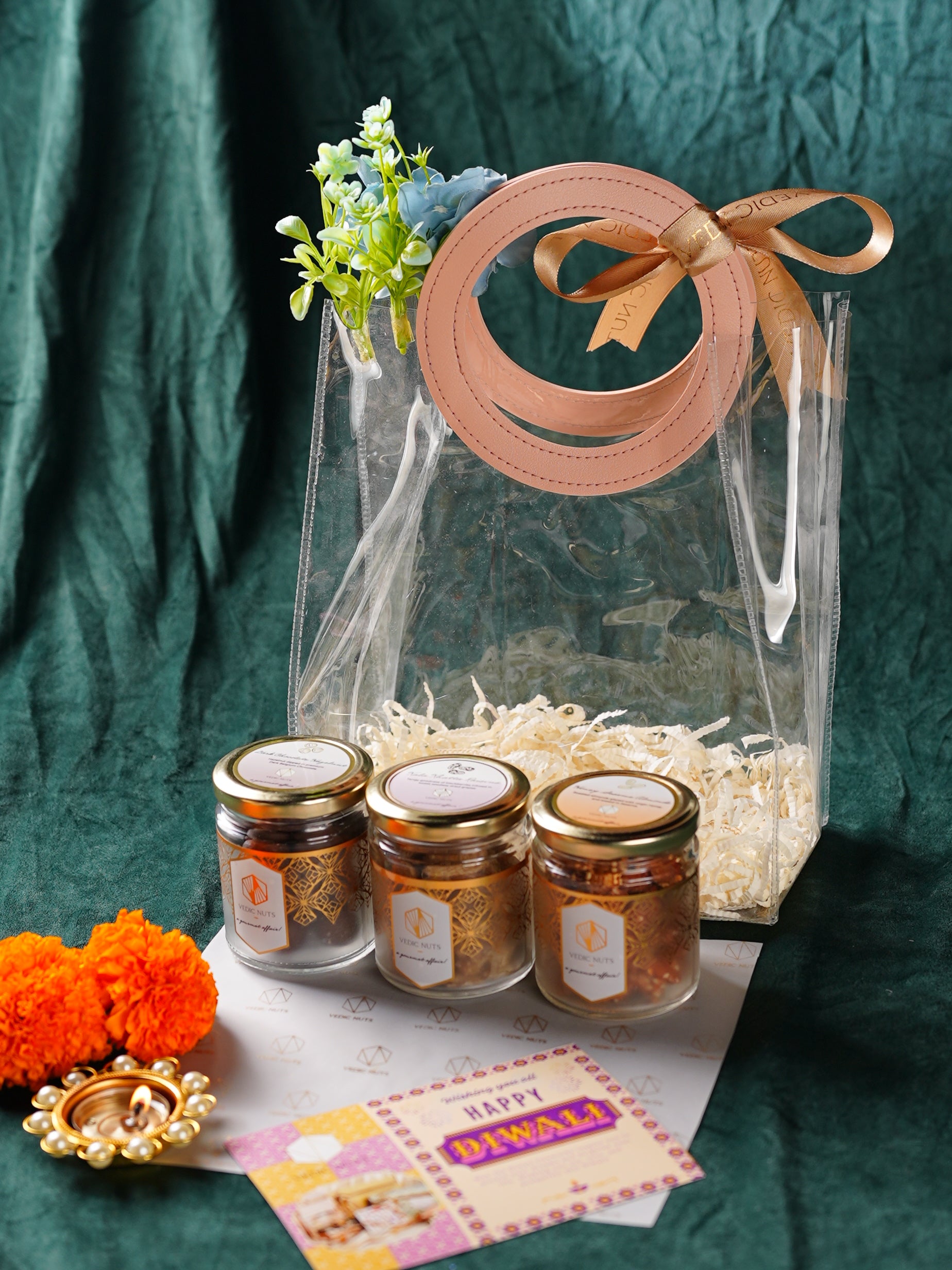 The Mini Luxe Diwali Hamper