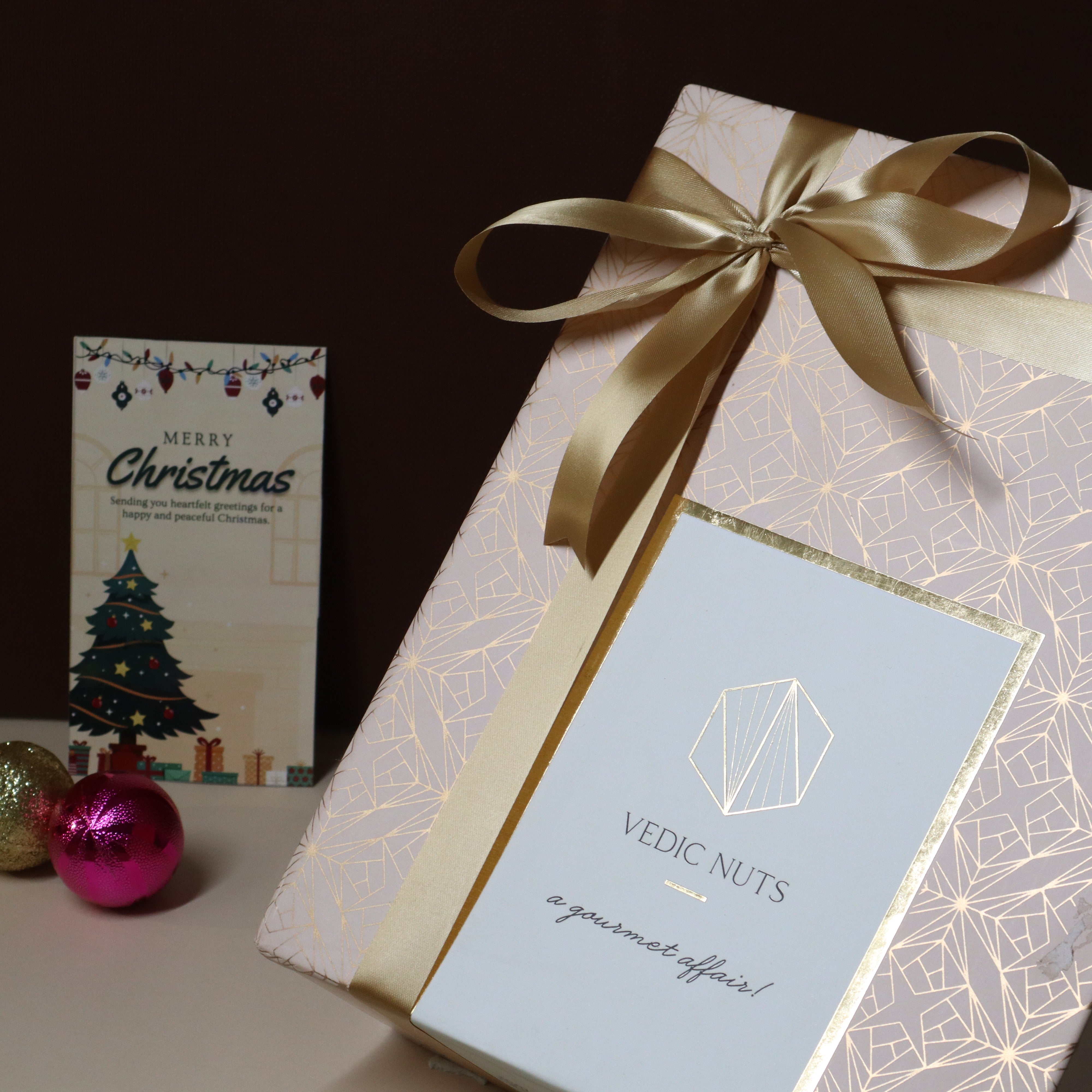 Luxury Hamper (Set of 6 Jars: 100gms each)