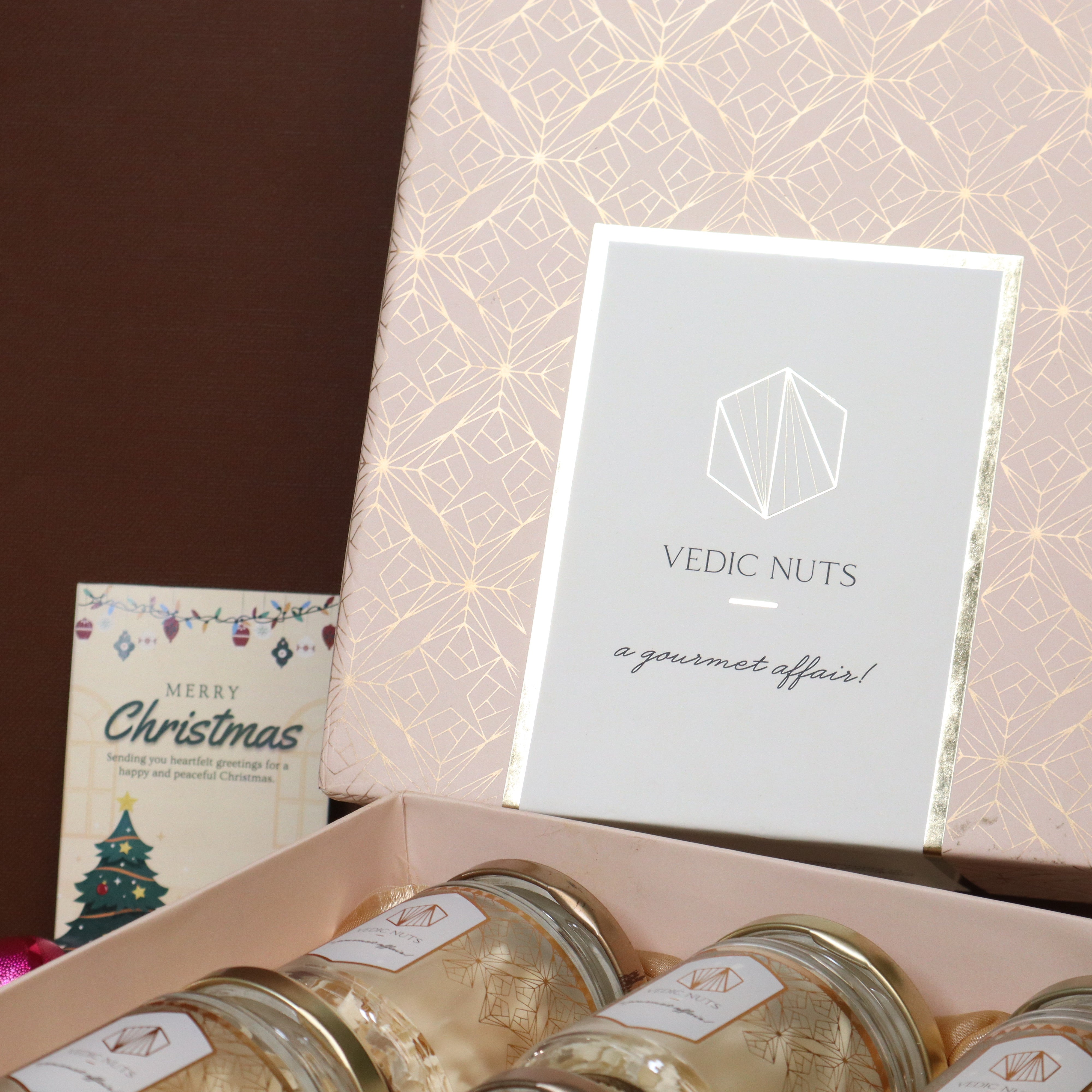 Luxury Hamper (Set of 6 Jars: 100gms each)