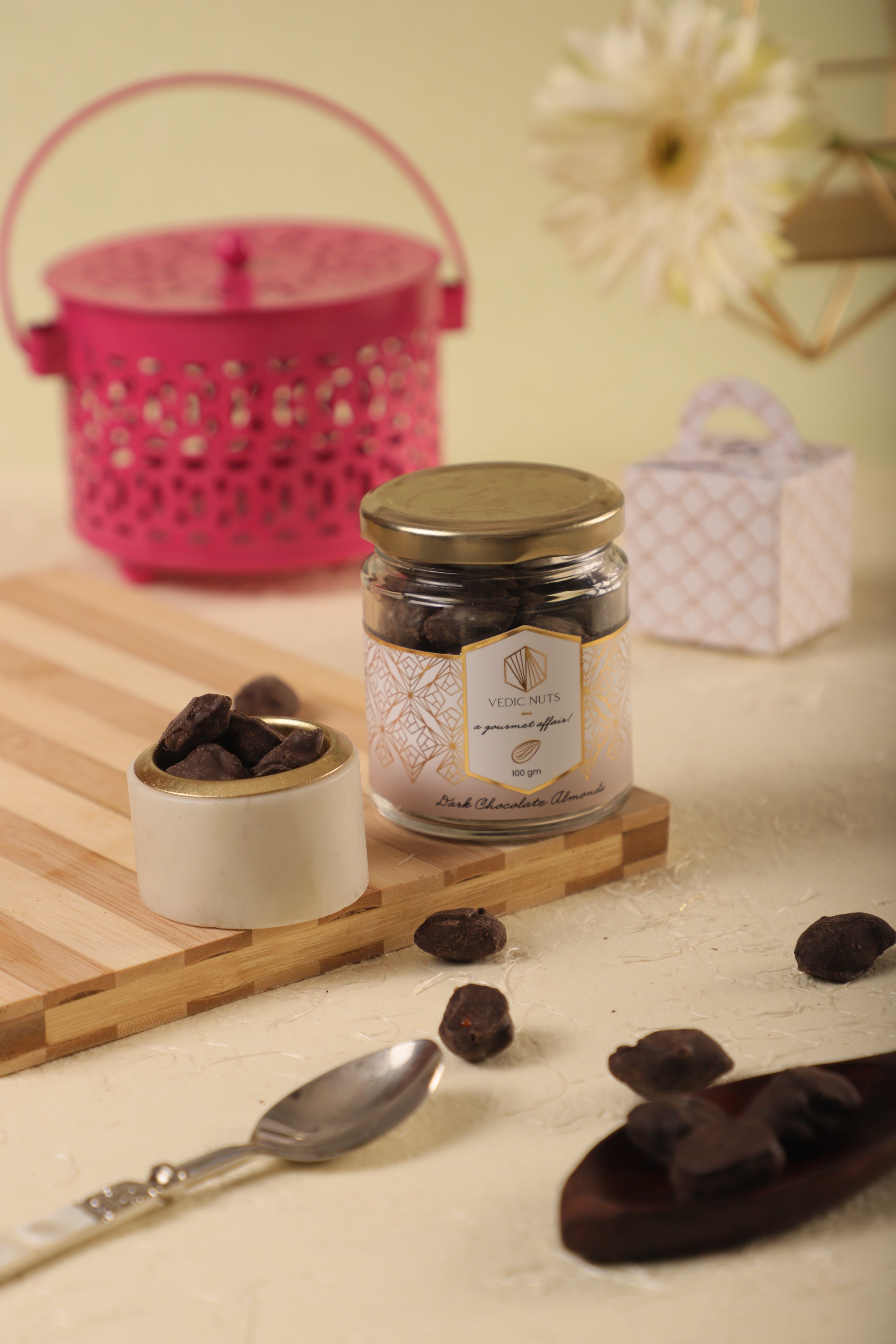 Dark Chocolate Cashews