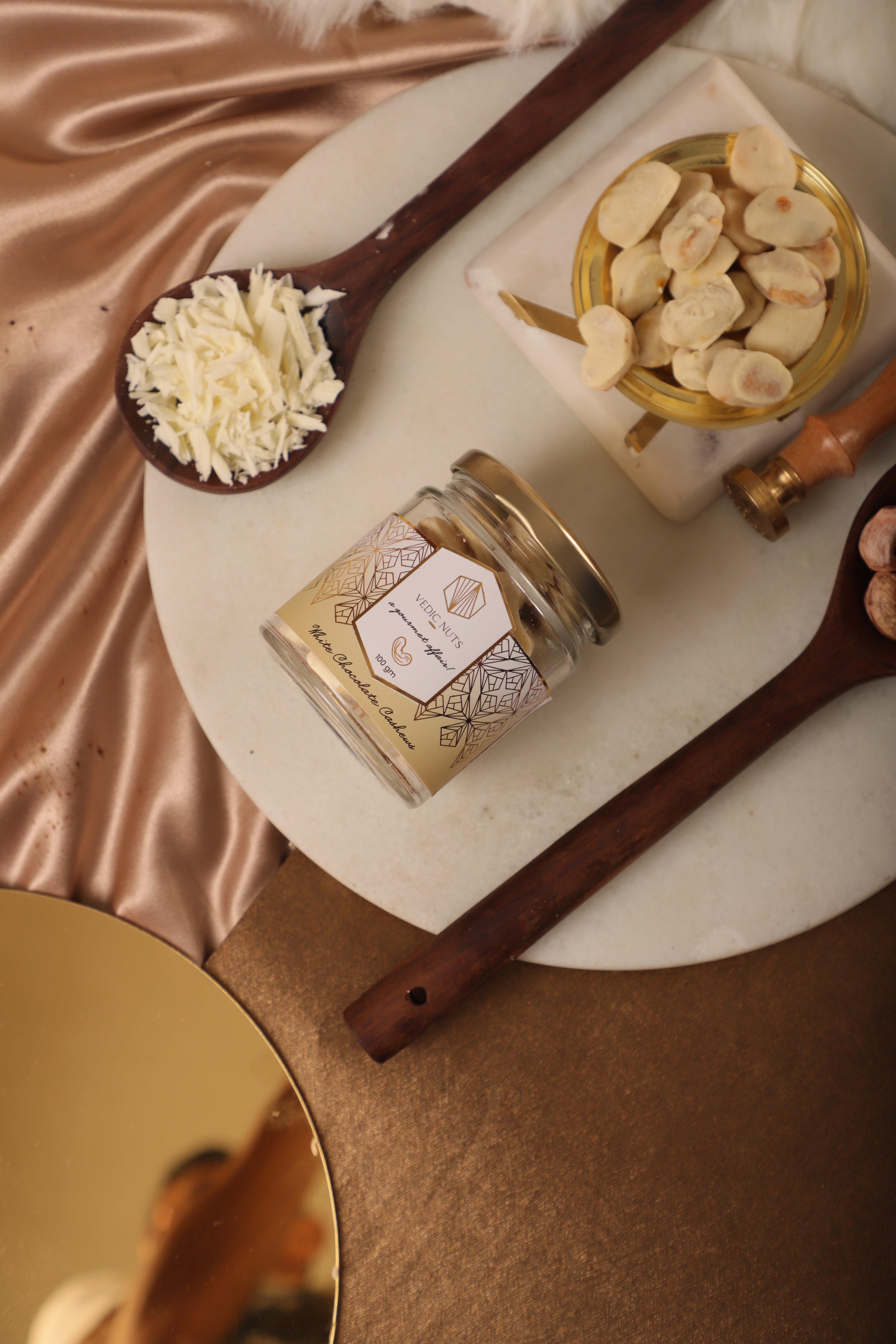 White Chocolate Almonds