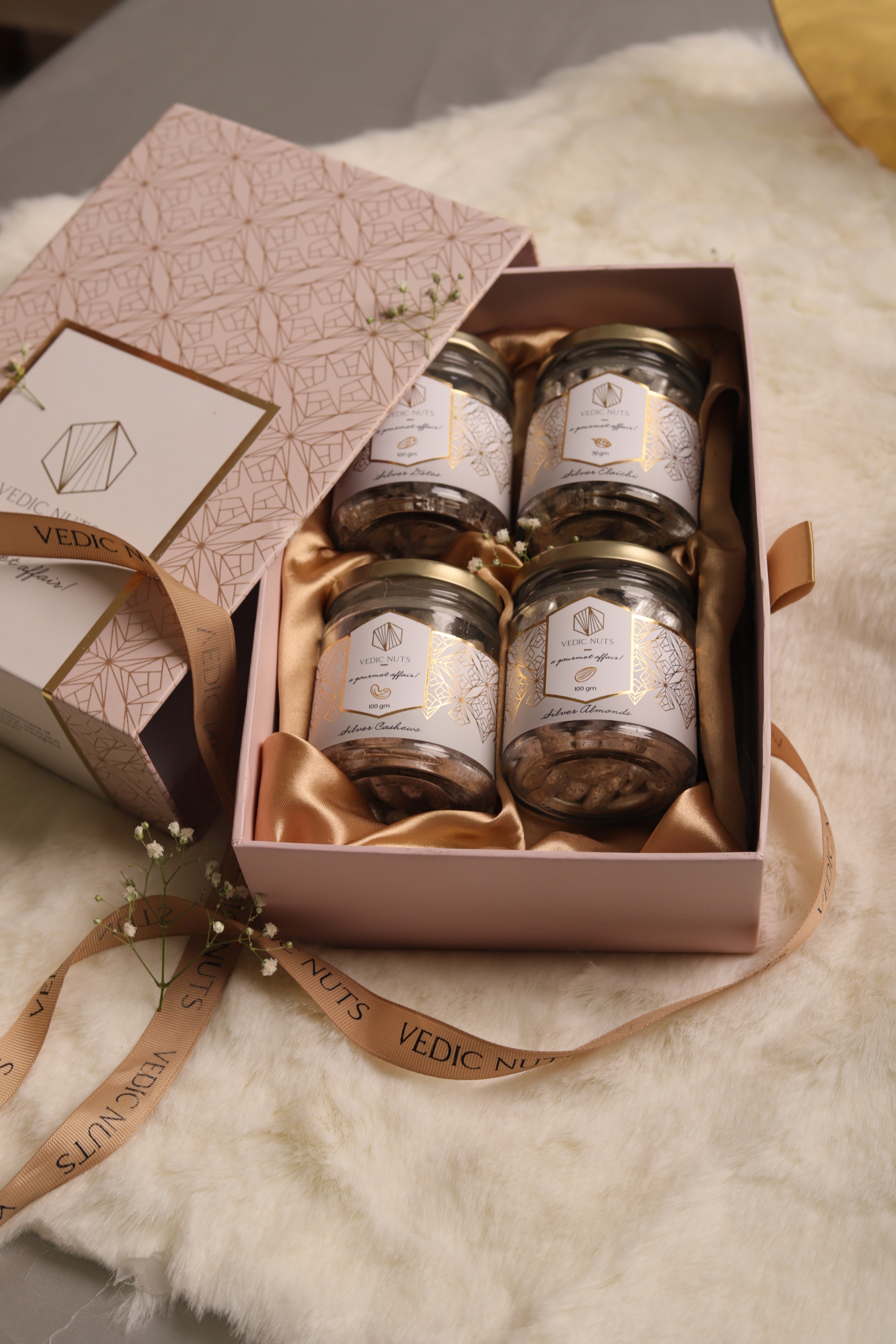 Luxury Hamper (Set of 4 Jars: 100gms each)