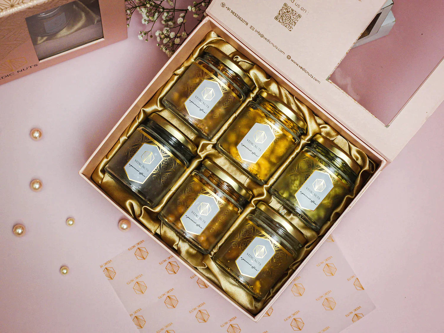 Pastel Indulgence Hamper (Set of 6 Jars: 100gms each)