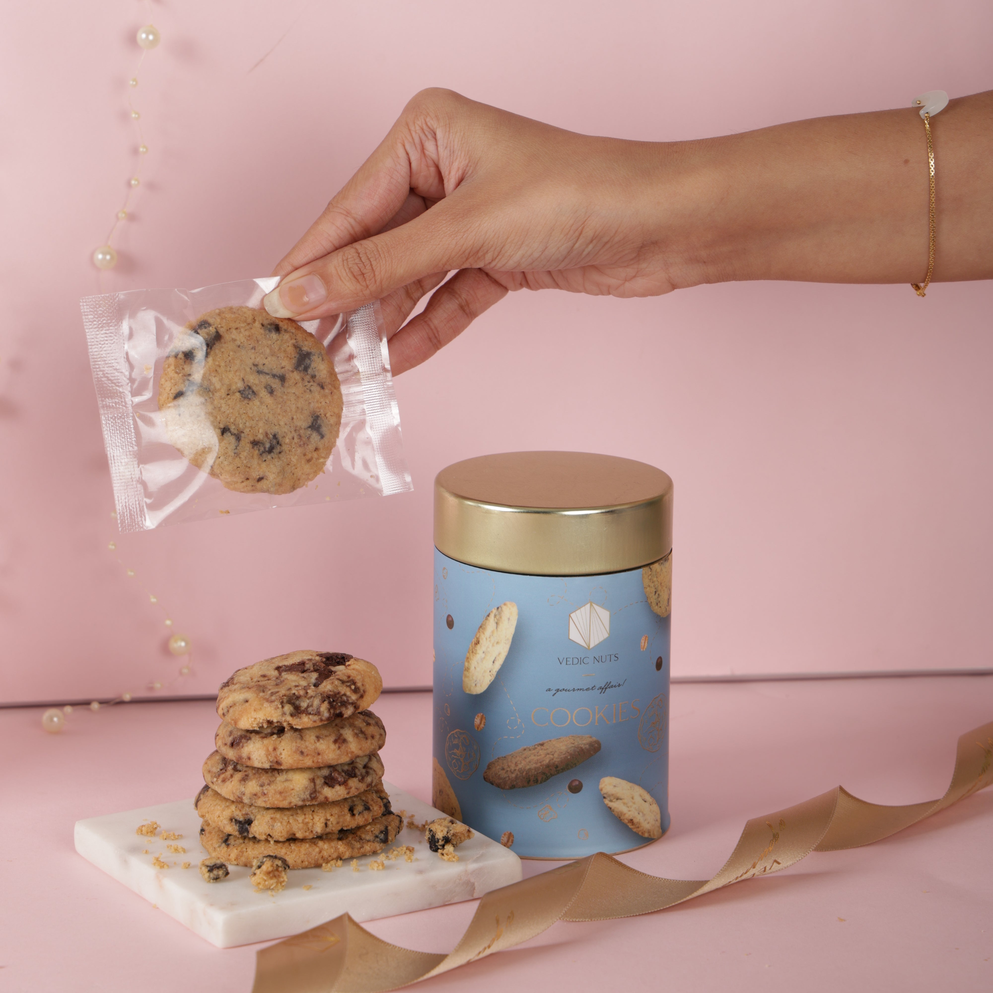 Vanilla Chocolate chip cookies