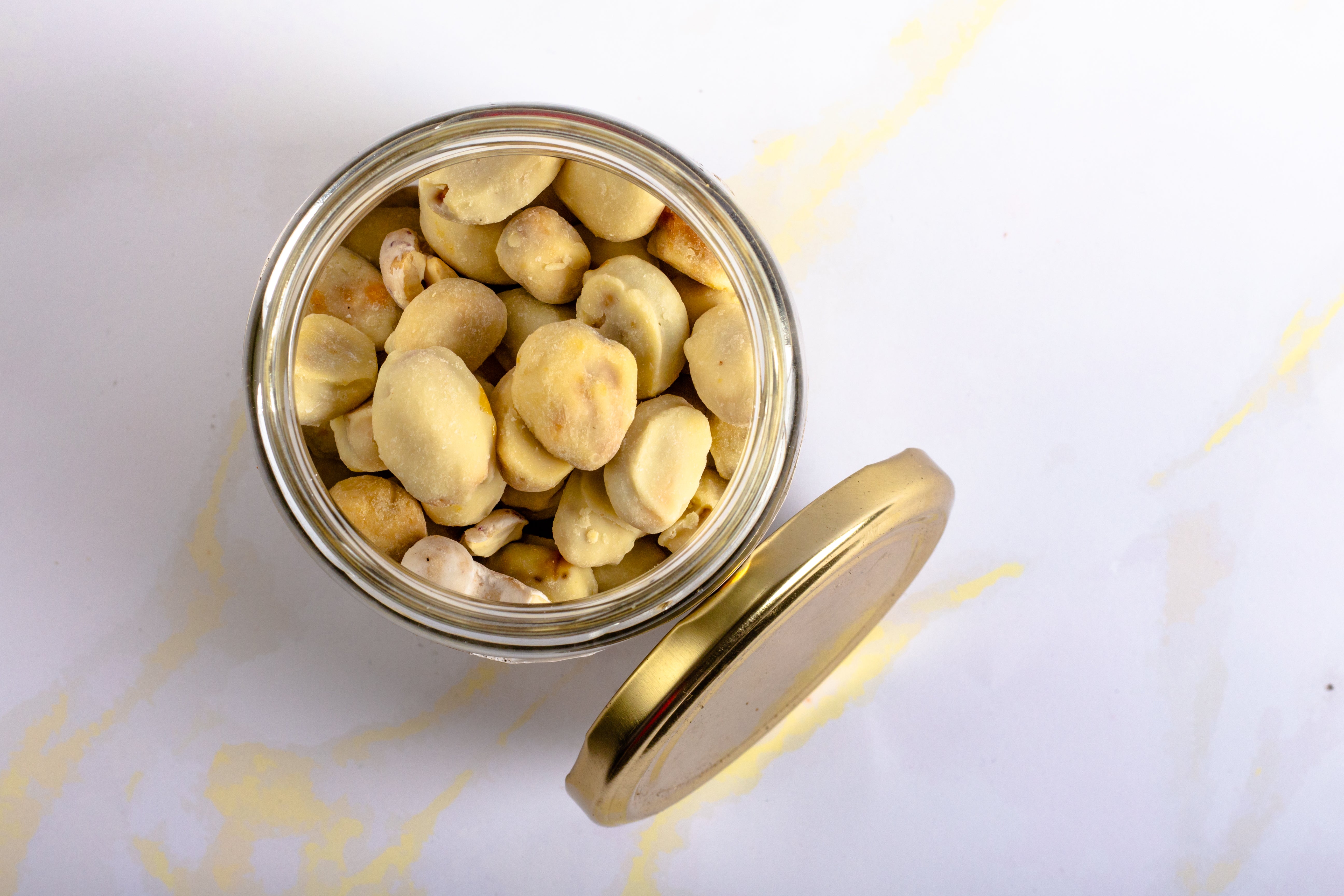 White Chocolate Almonds