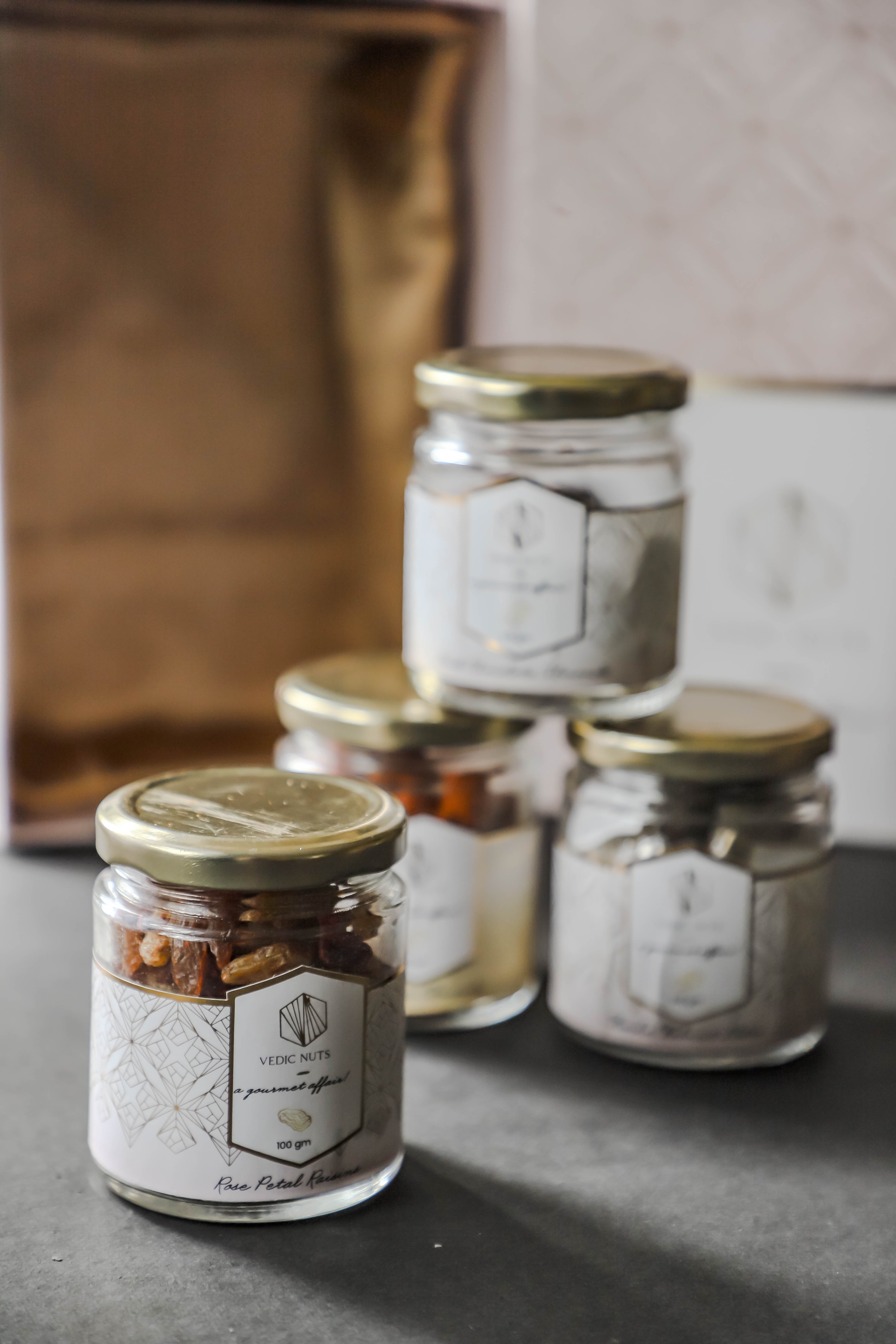 White Chocolate Almonds