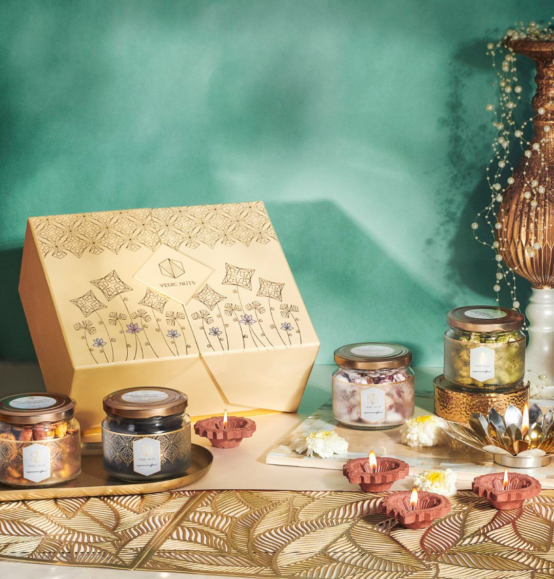 The Floral Collection (Set of 2 jars: 200gms each + Cookies)