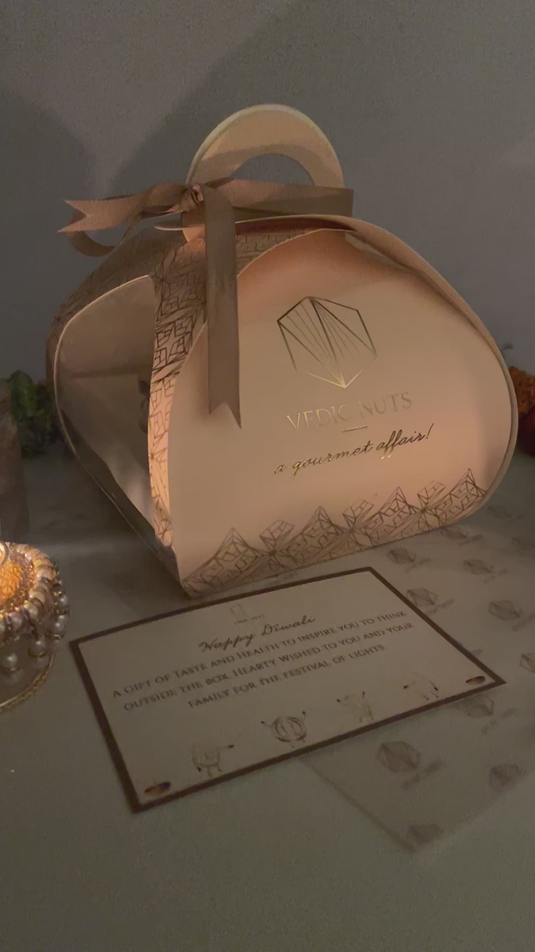 Pastel Folding Hamper (100gms Jars)