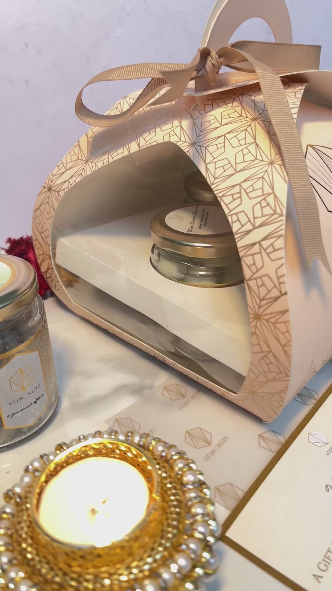 Pastel Folding Hamper (100gms Jars)