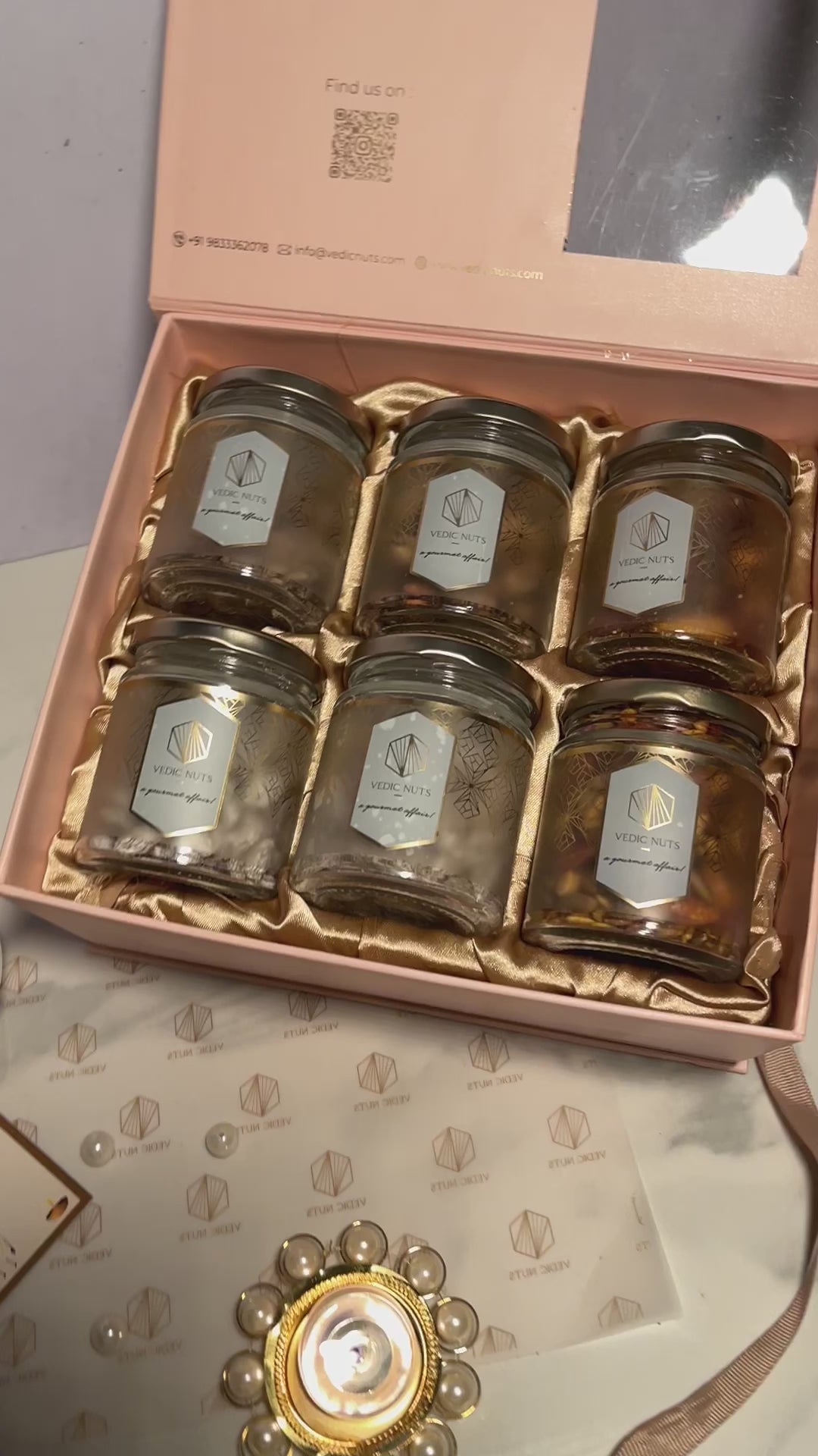 Luxury Hamper (Set of 6 Jars: 100gms each)