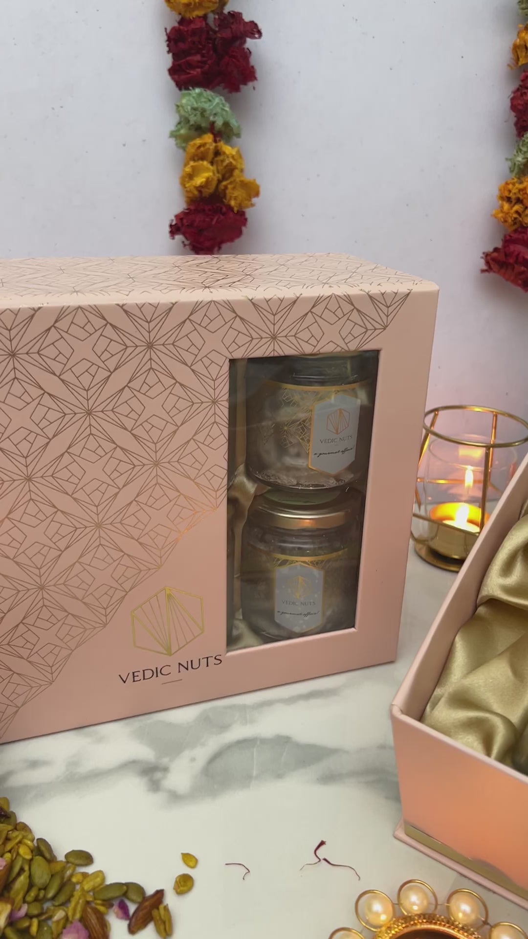 Luxury Hamper (Set of 6 Jars: 100gms each)