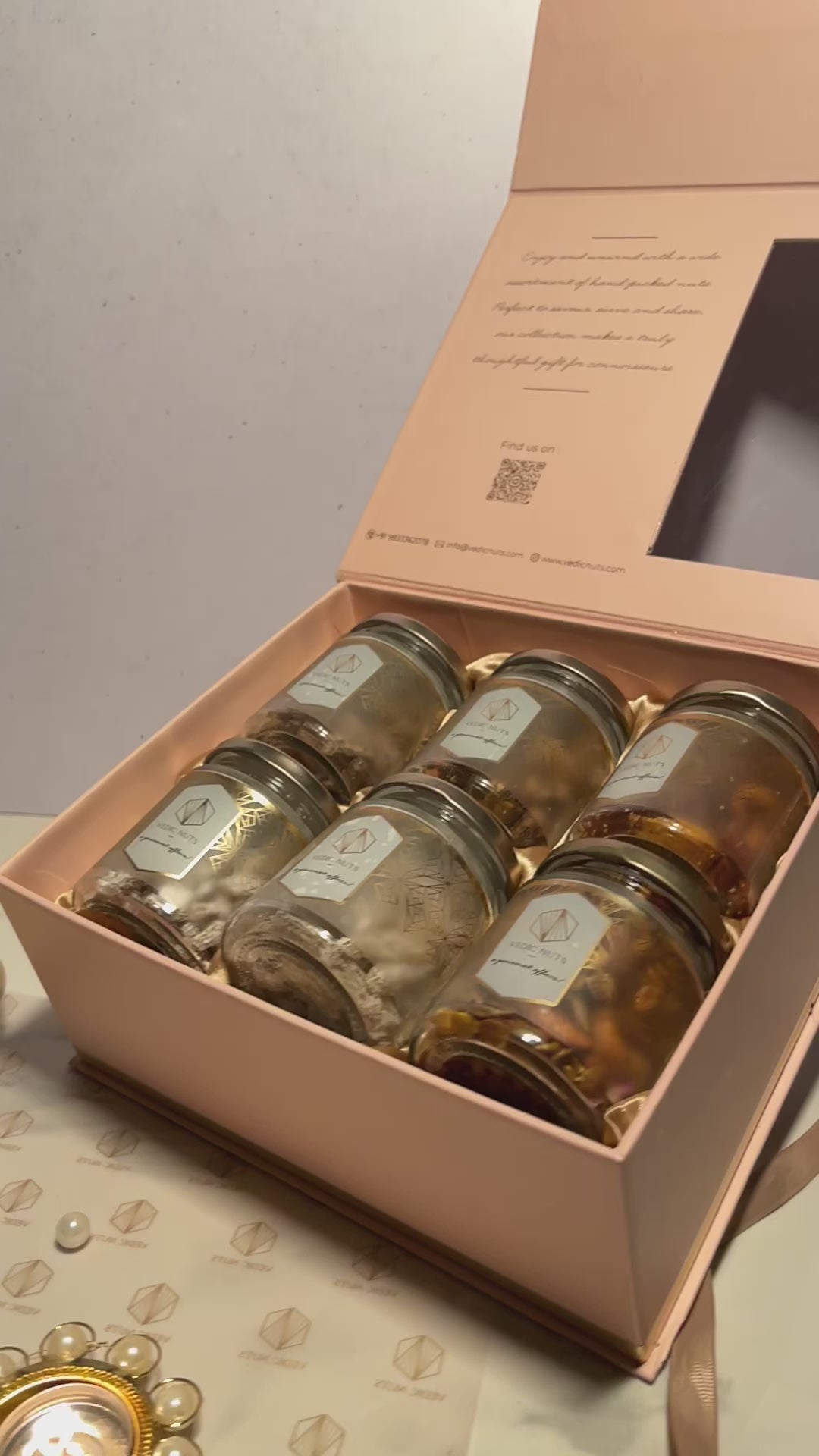 Luxury Hamper (Set of 6 Jars: 100gms each)