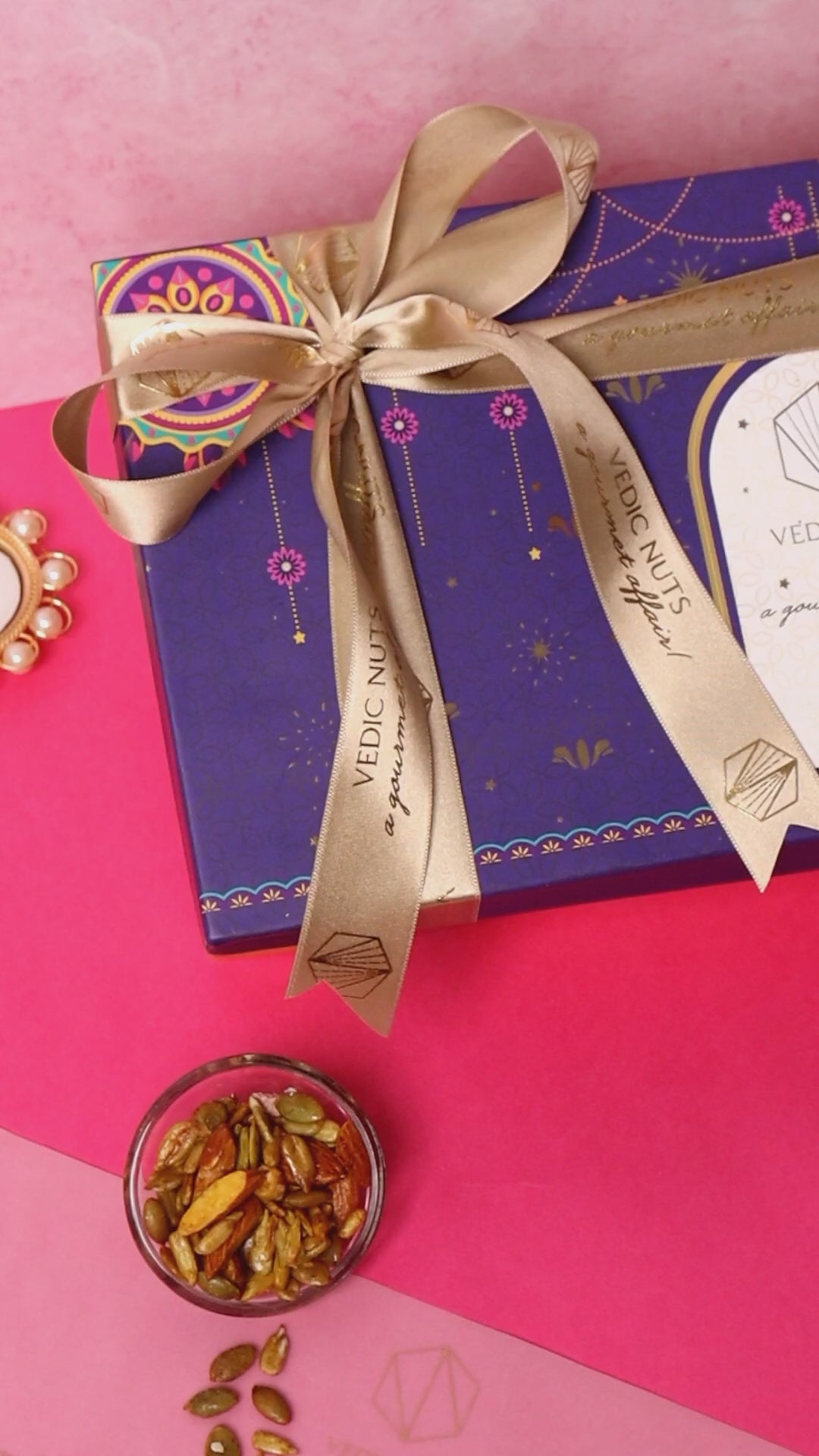 The Festive Collection: set of 8