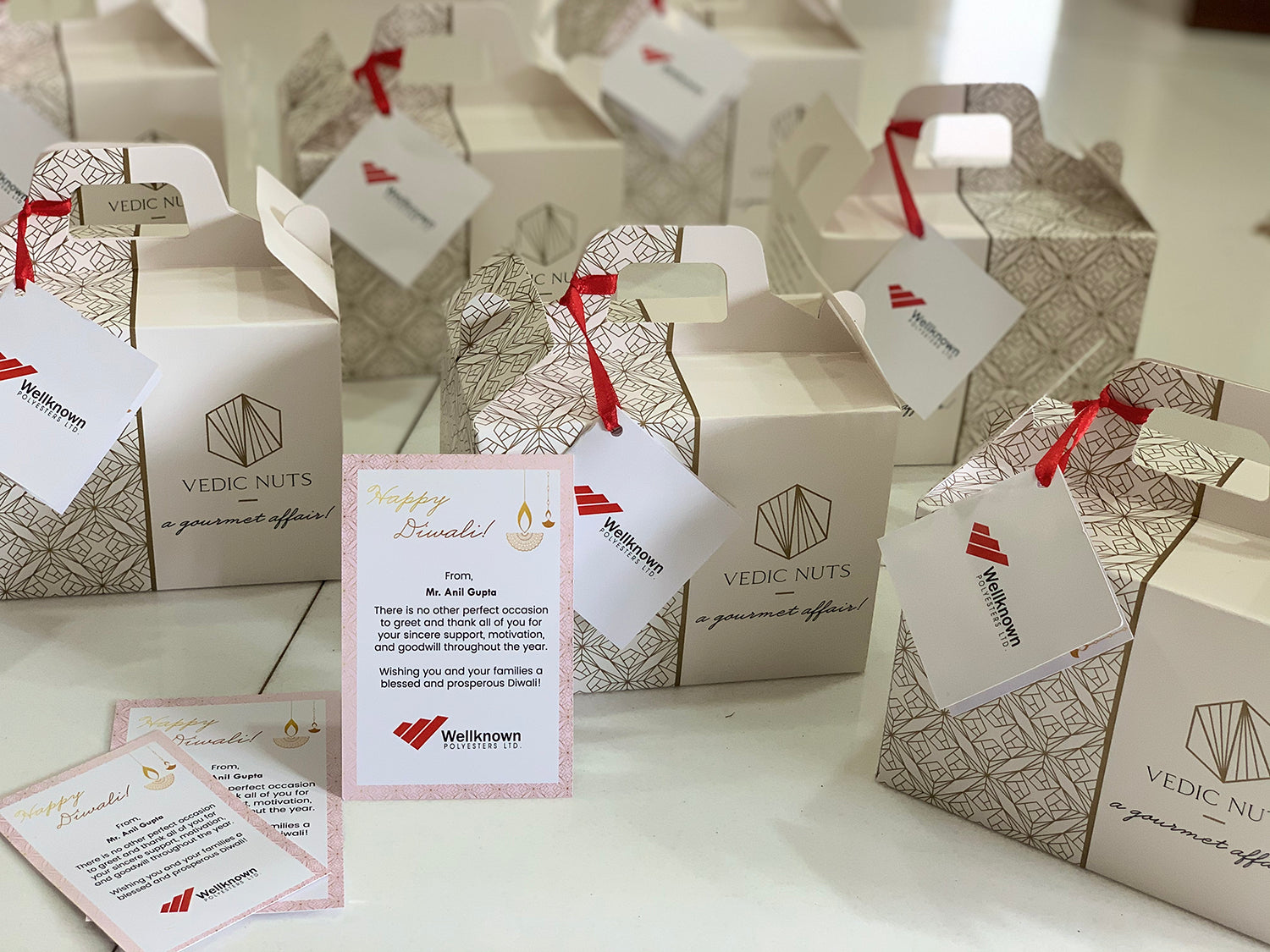 Wedtree | Joy of gifting. Premium gifts, Return gifts & Favour bags